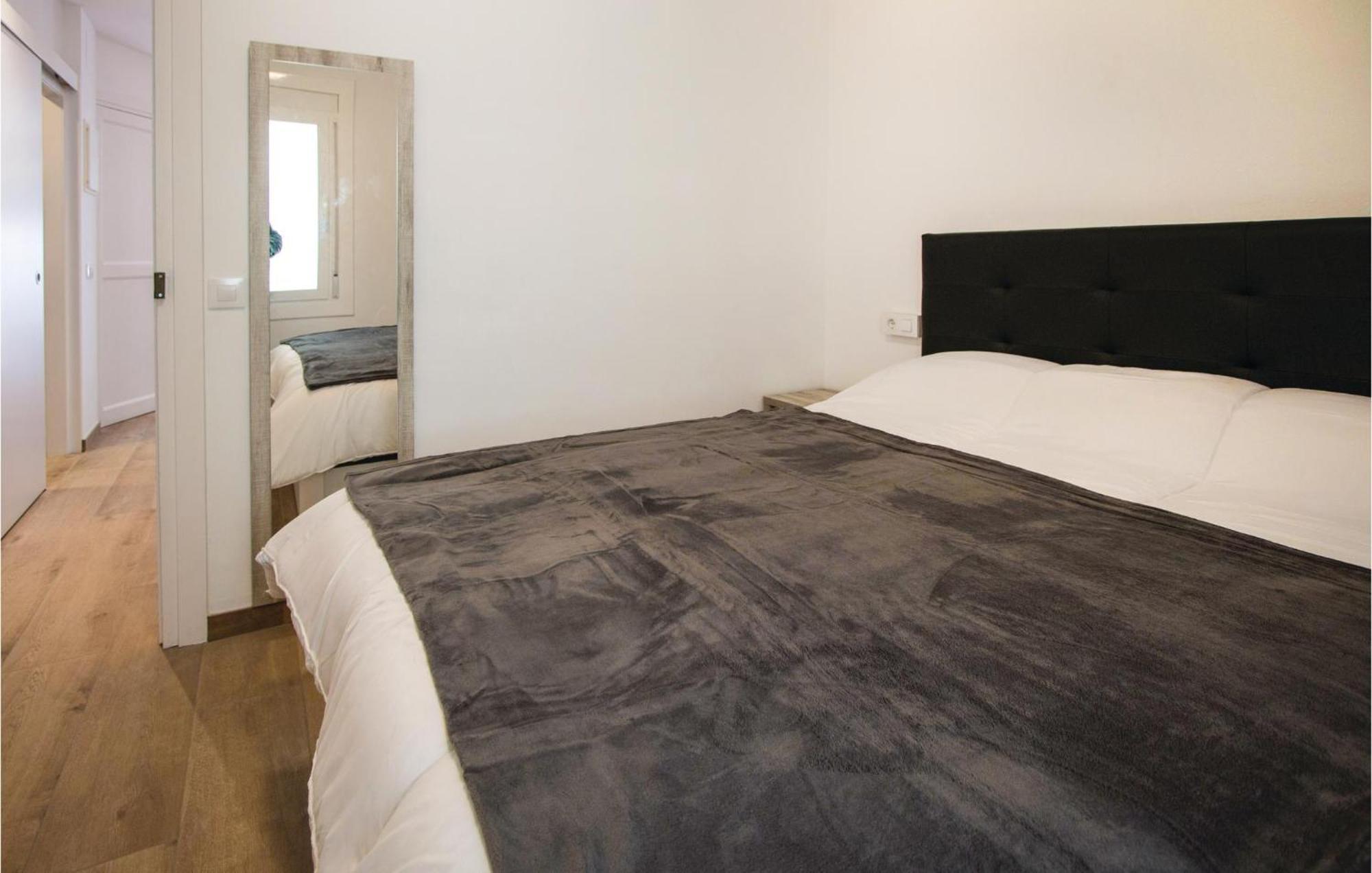 Apartamento Amazing In With Kitchen *